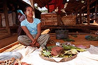 Myanmar Birmanie experience : marché des 5 jours sur la route de Pindaya